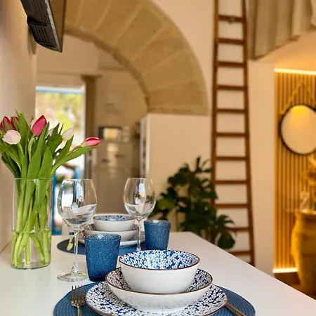 Casa Mariuccia Beachfront Ferienhaus