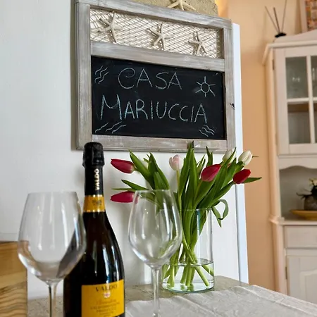 Casa Mariuccia Beachfront Dom wakacyjny