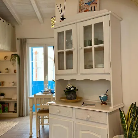 Casa Mariuccia Beachfront *